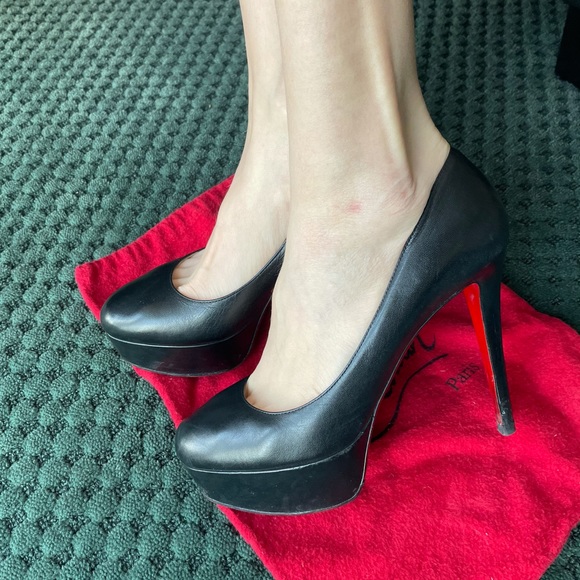 louboutin bianca pump